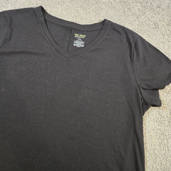 Tek Gear Women’s BlackV-Neck Athletic T-Shirt Size XXL Short Sleeve Workout - Picture 1 of 6